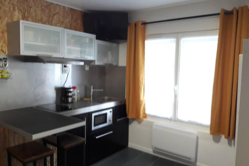 Le Pratik, Commerces Et Lac A Pied Apartment Sevrier Exterior photo